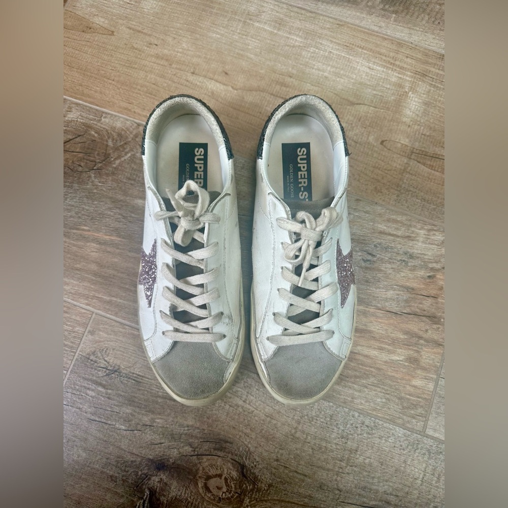 Golden Goose White Leather Sneaker with Pink Glitter Star and Black Heel - Picture 2 of 9